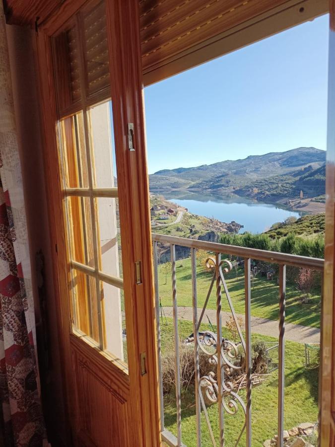 Hotel Pico Espiguete Alba De Los Cardanos Bagian luar foto