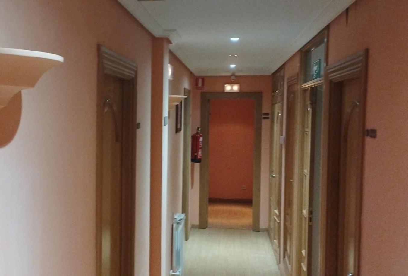 Hotel Pico Espiguete Alba De Los Cardanos Bagian luar foto
