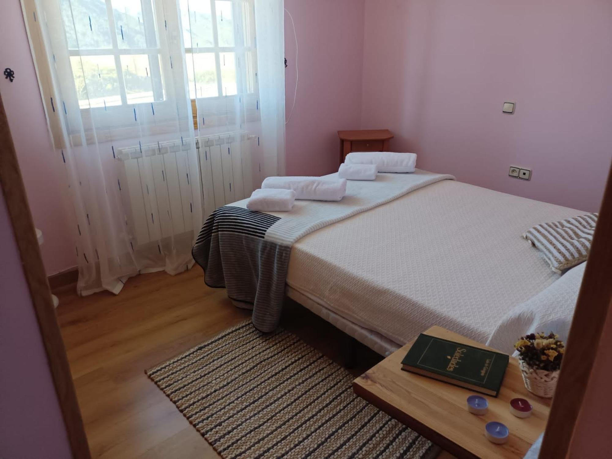 Hotel Pico Espiguete Alba De Los Cardanos Bagian luar foto